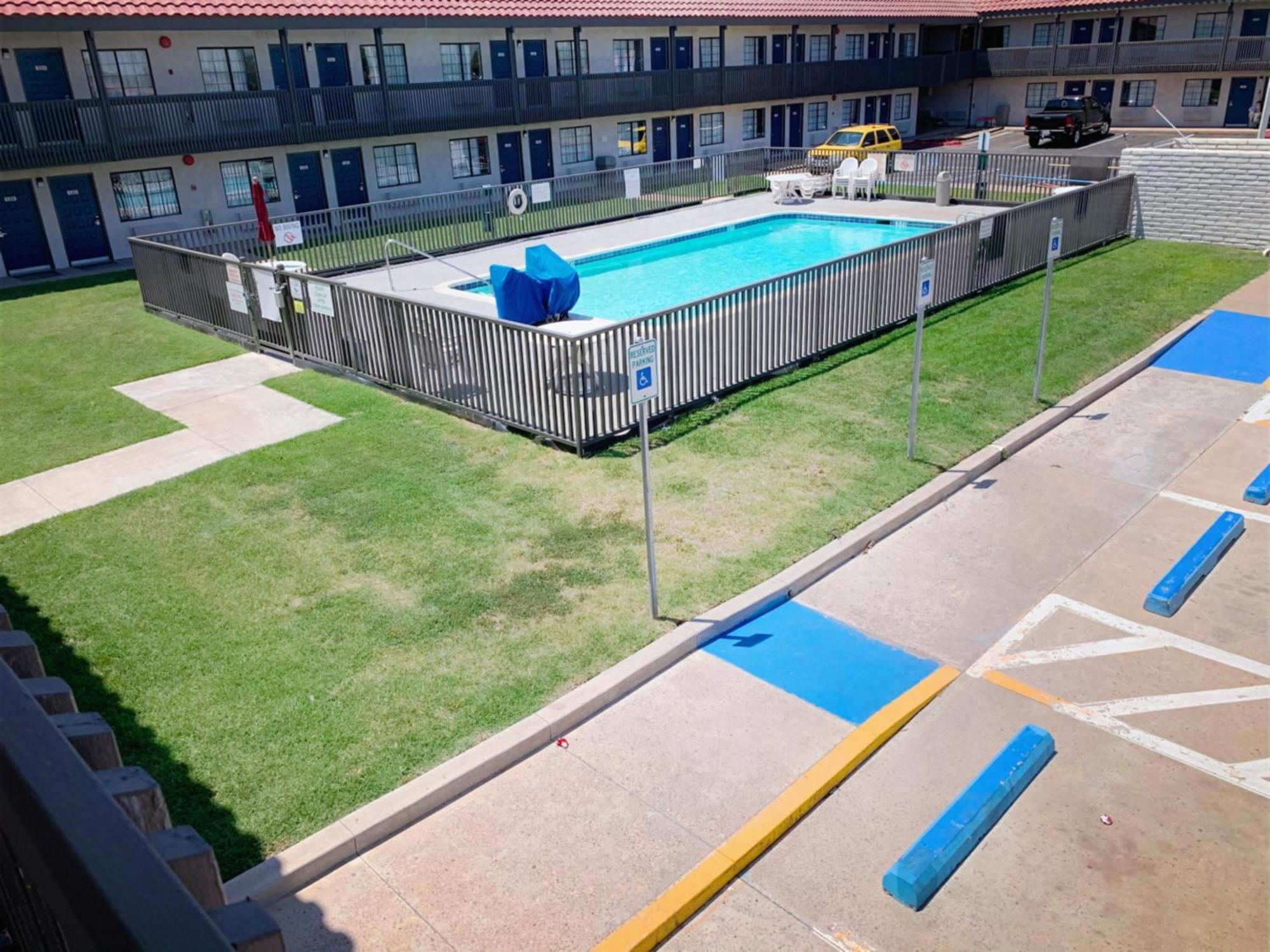 Motel 6-Amarillo, Tx - Airport Dış mekan fotoğraf